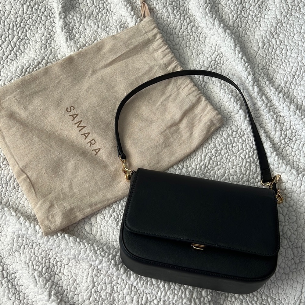 Samara Claire Black Crossbody Bag Apple Vegan Leather